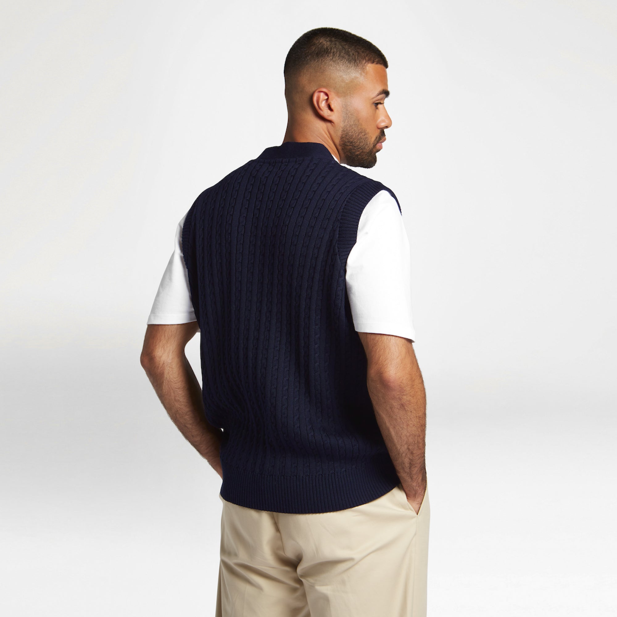 Manors Mens Cable Knit Vest