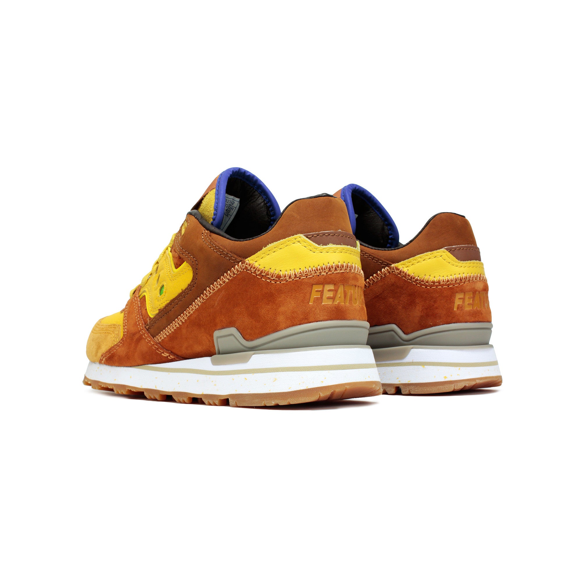 Feature x Saucony Men's Courageous "Belgian Waffle" [S70323-2]