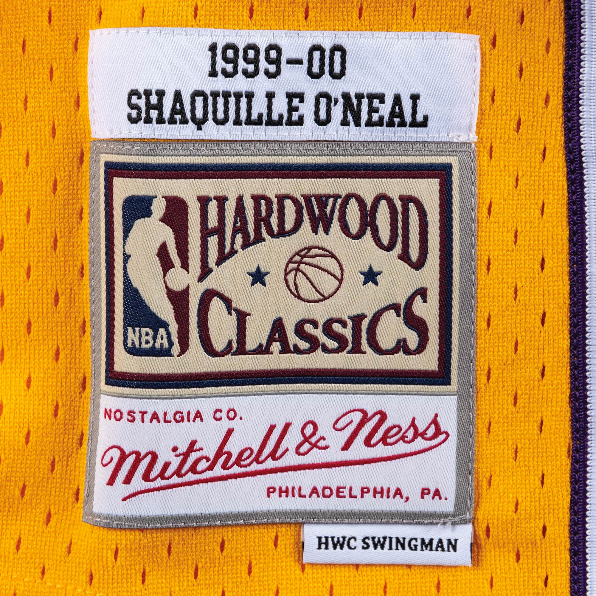 Mitchell & Ness Mens Los Angeles Lakers Shaquille O'Neal Swingman Jersey