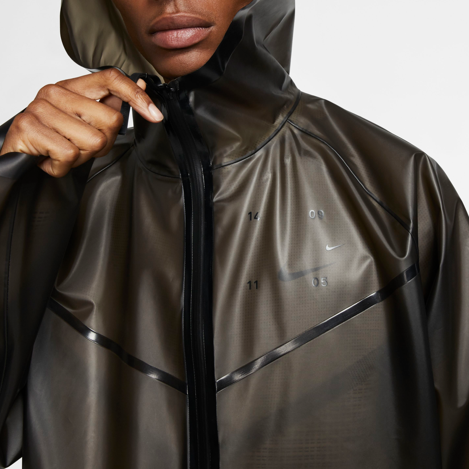 NIKE SPORTSWEAR TECH PACK WINDRUNNER BLACK/BLACK/BLACK Apparel