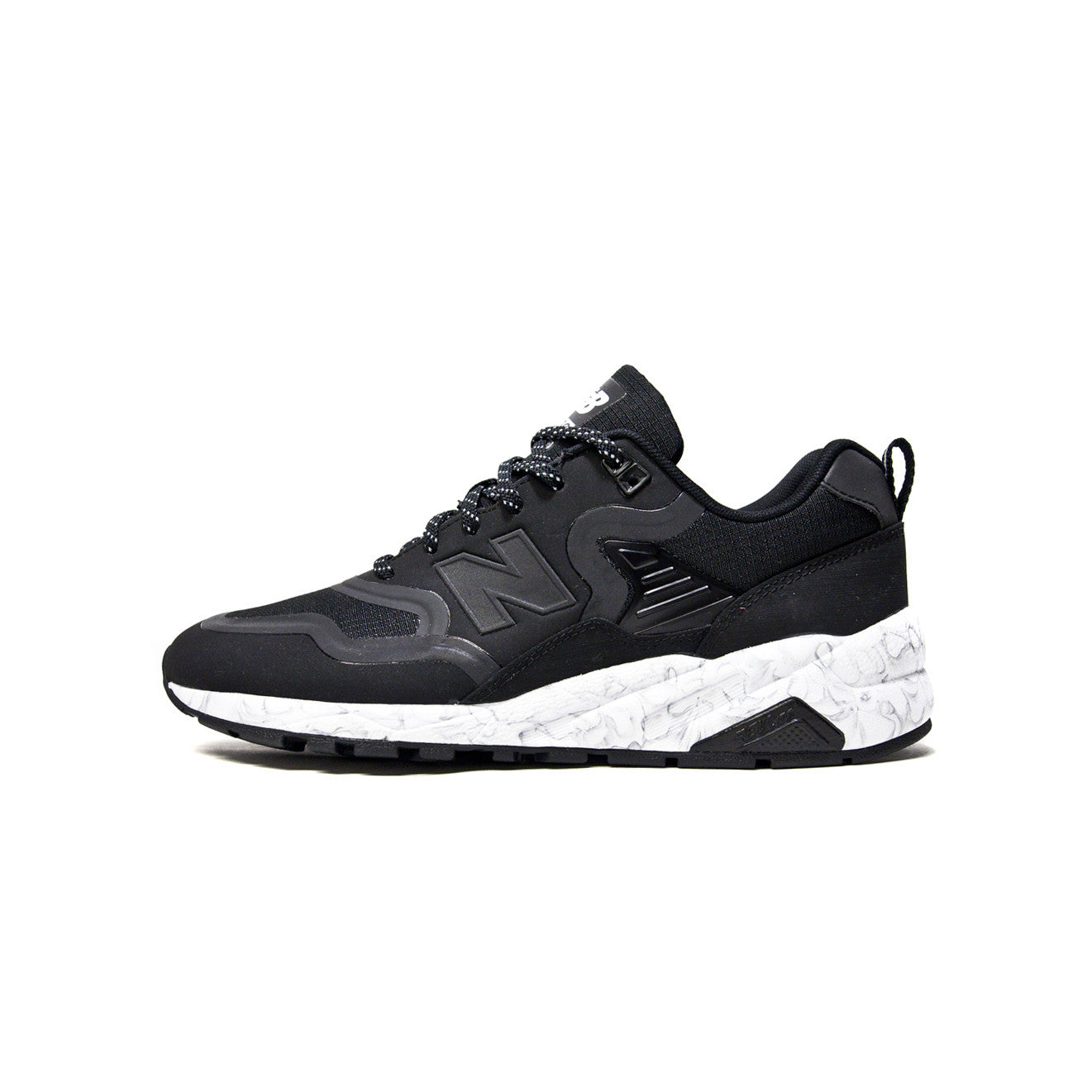 New Balance MRT580TB Re-Engineered - Black/White